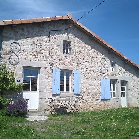Gite De La Barliere Secondigny Exteriér fotografie